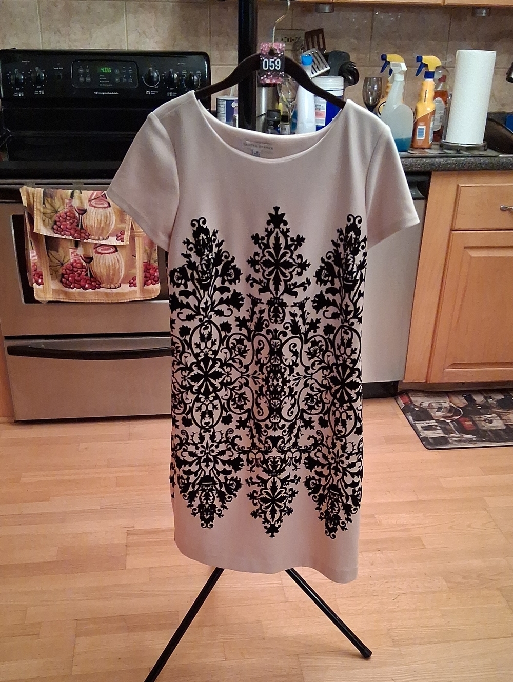 Sandra Darren Cream Midi Dress with Black Damask Motif
